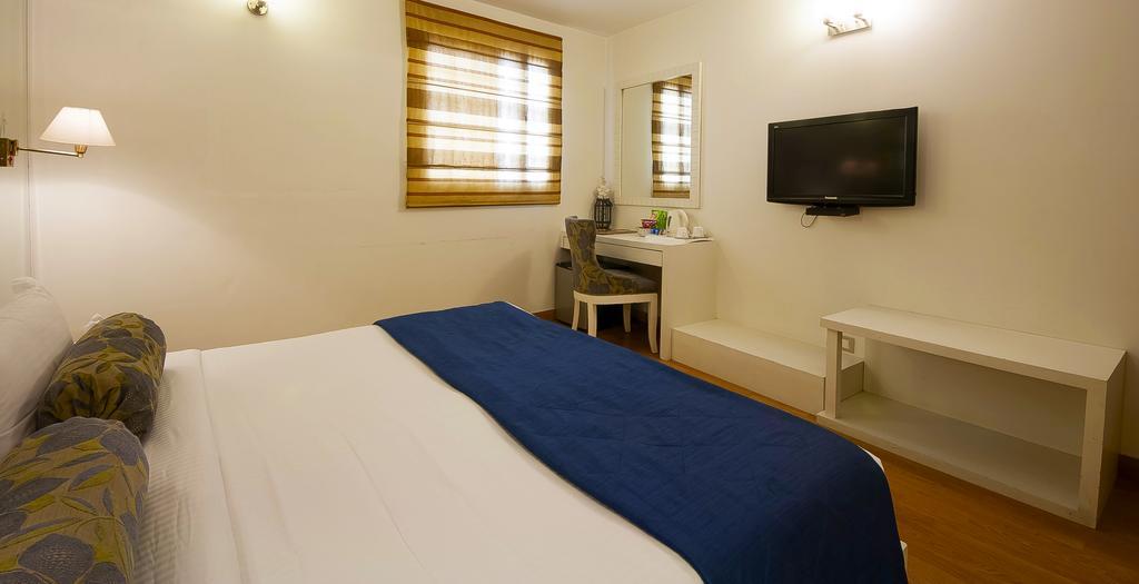 Hotel Maya 'New Delhi' Esterno foto