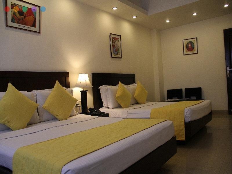 Hotel Maya 'New Delhi' Esterno foto